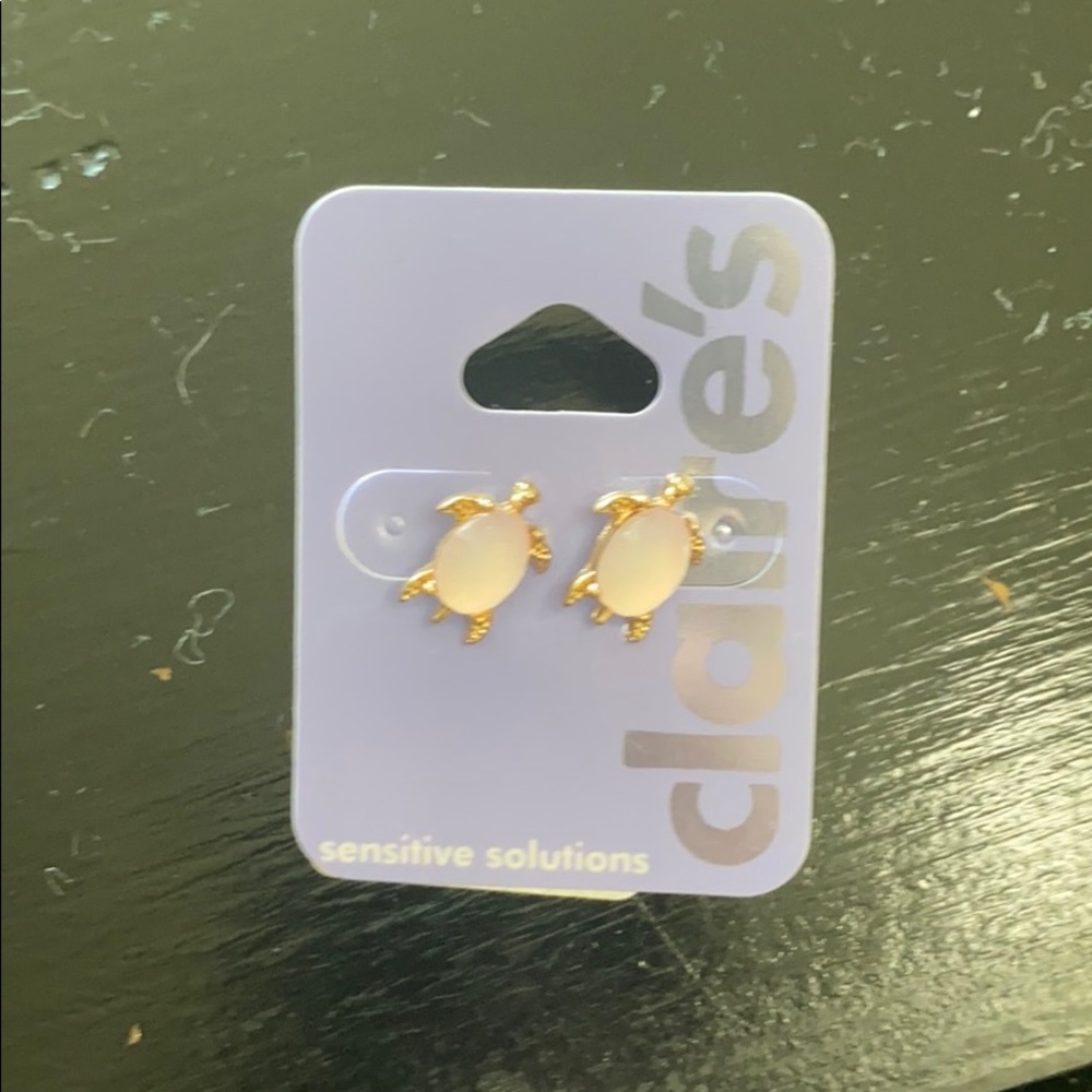 turtle earrings